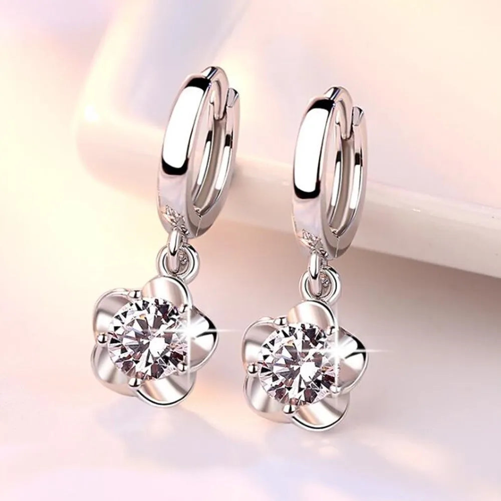 Pendientes de Aro de Plata 925 con Zircon - Elegancia Romántica