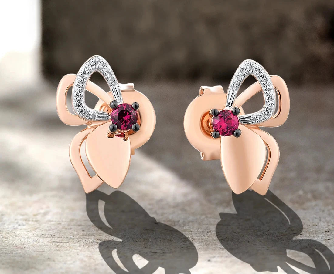 Pendientes de Mariposa de Oro Rosa 14K con Rubíes y Diamantes