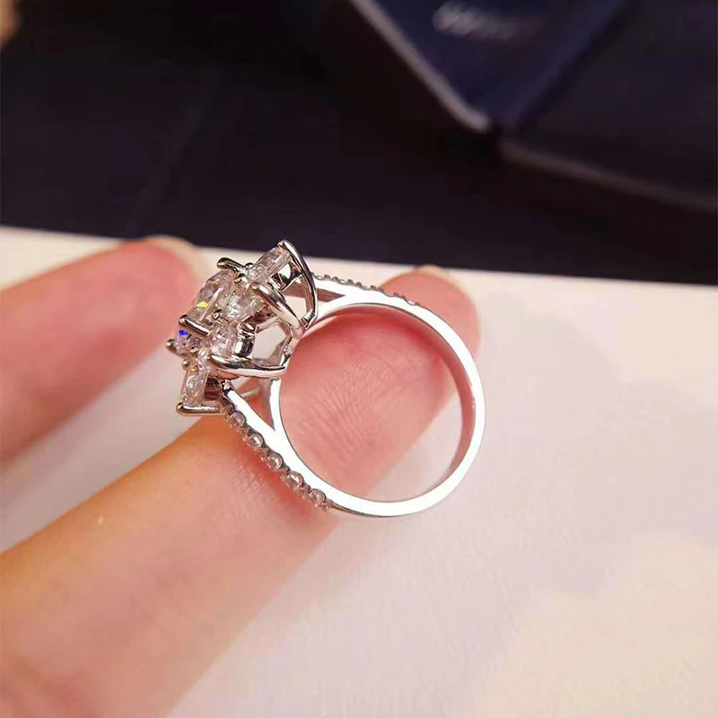 Anillo de Plata Esterlina 925 con Moissanite