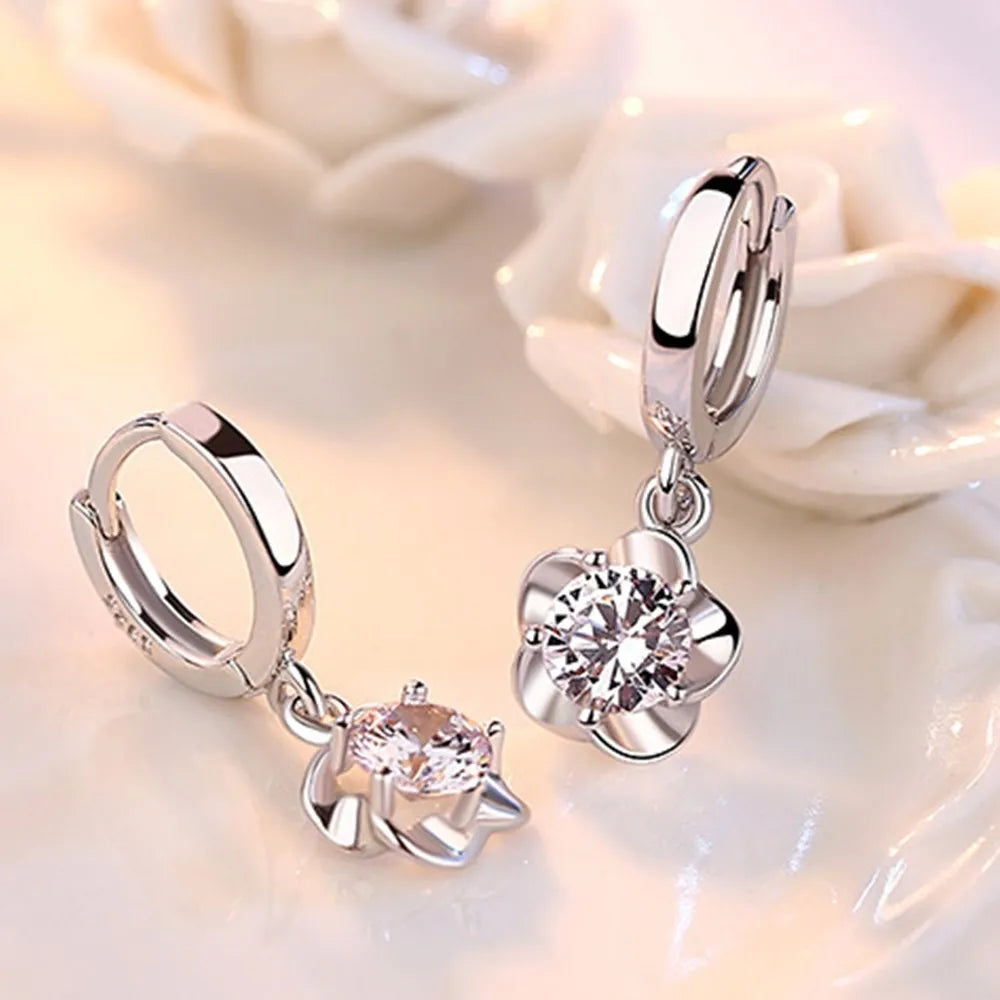 Pendientes de Aro de Plata 925 con Zircon - Elegancia Romántica